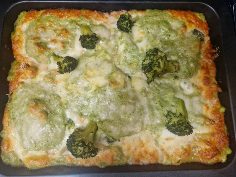 Pasta al forno con besciamella di broccoli