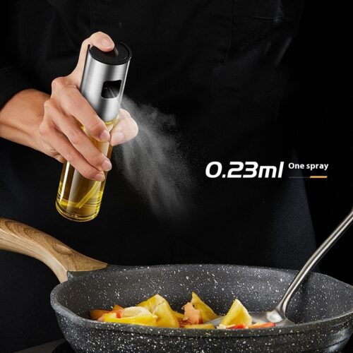 8586ad76-f12f-4c08-86ae-6a08b3f53a47_trans.jpeg Oliera spray anti spreco - controllo dell'olio perfetto in cucina